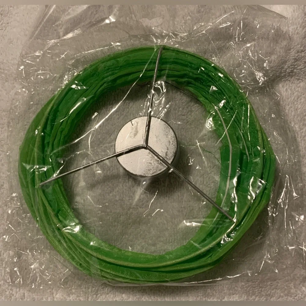 NEW Set of 4 Individual Silk Candle Lanterns, 6”Green with Metal Hangers Pleated